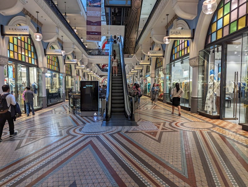 Queen-Victoria-Building-Inside-2